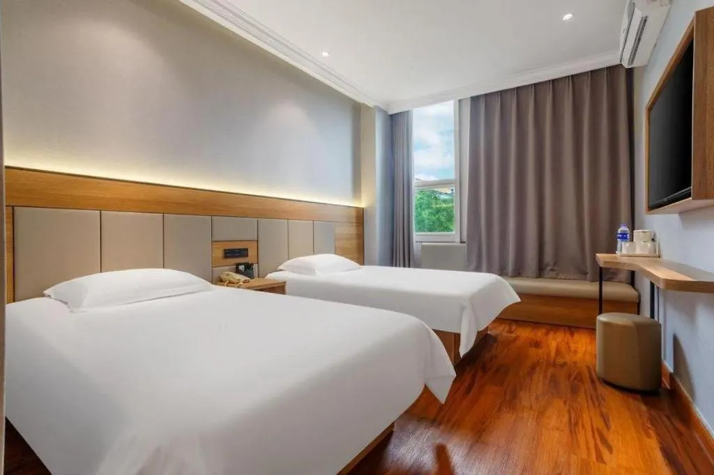 Greentree Inn Shanghai Hongqiao Hub Convention Center Jinghua Road Shell Hotel